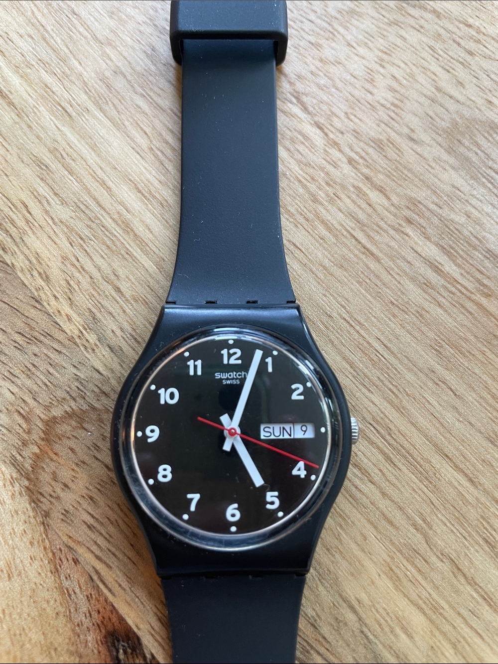RARE Like New Swatch Red Grin - GB754